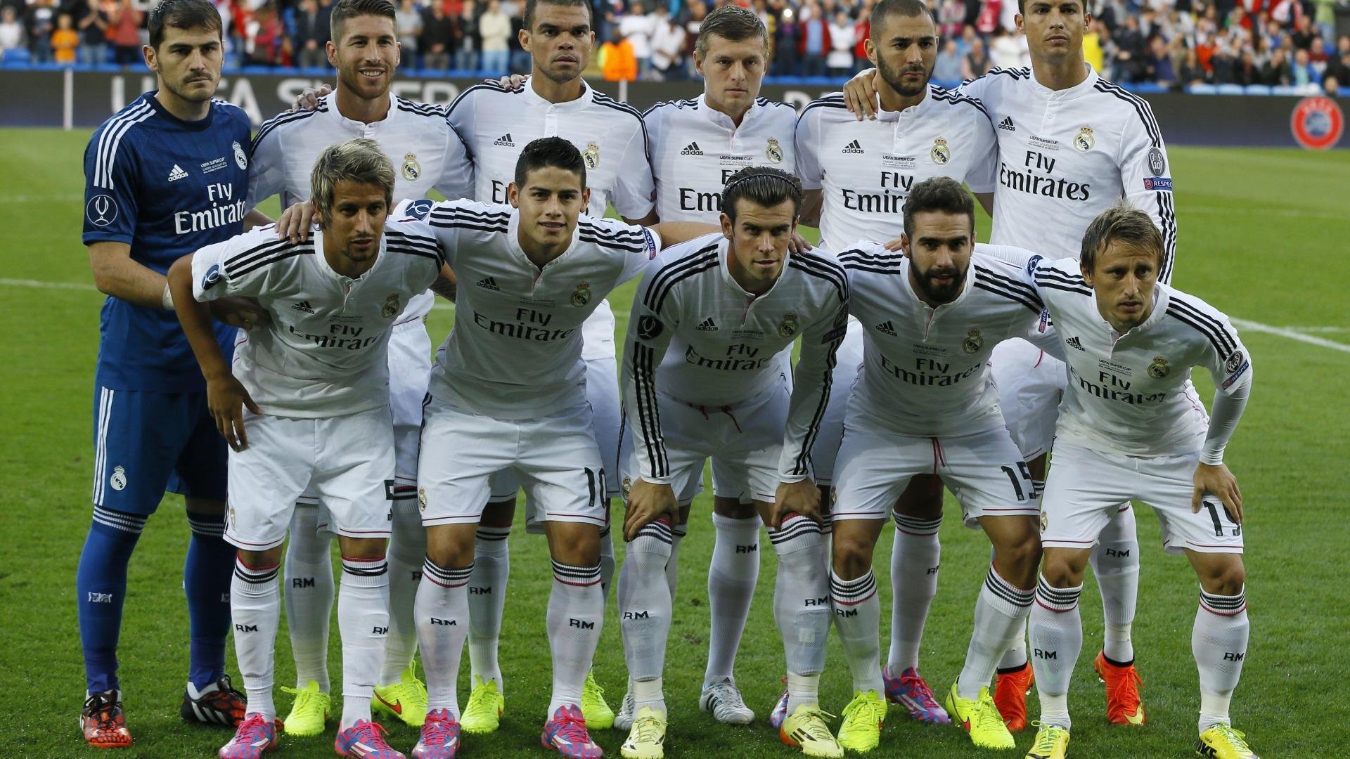 西甲：巴萨4-1完胜埃瓦尔，莱万表现抢眼，西甲_巴萨主场3-0完胜莱万特